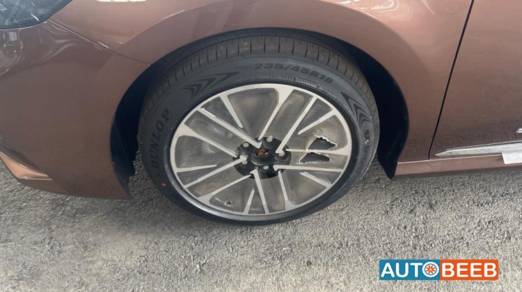 تويوتا كامري 2025