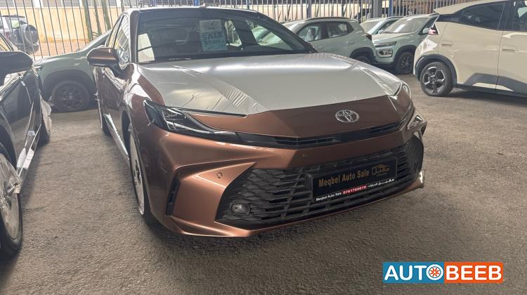 تويوتا كامري 2025