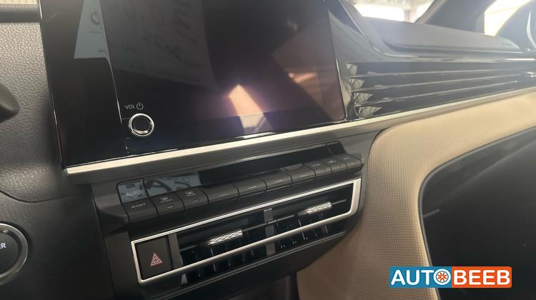 تويوتا كامري 2025