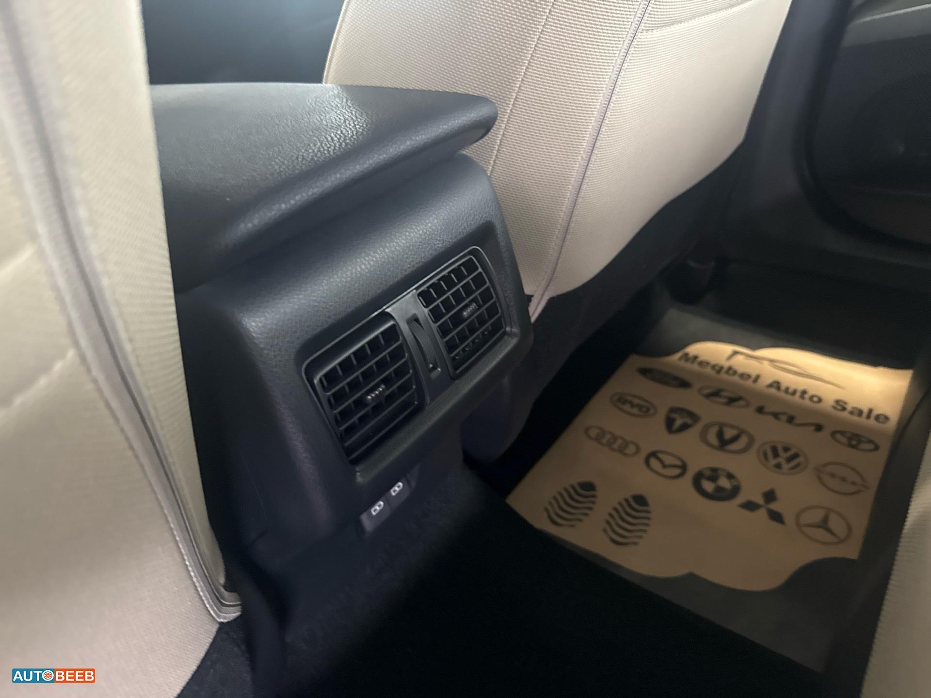 تويوتا كامري 2025