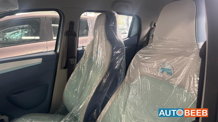 دونج فينج EX1 2022