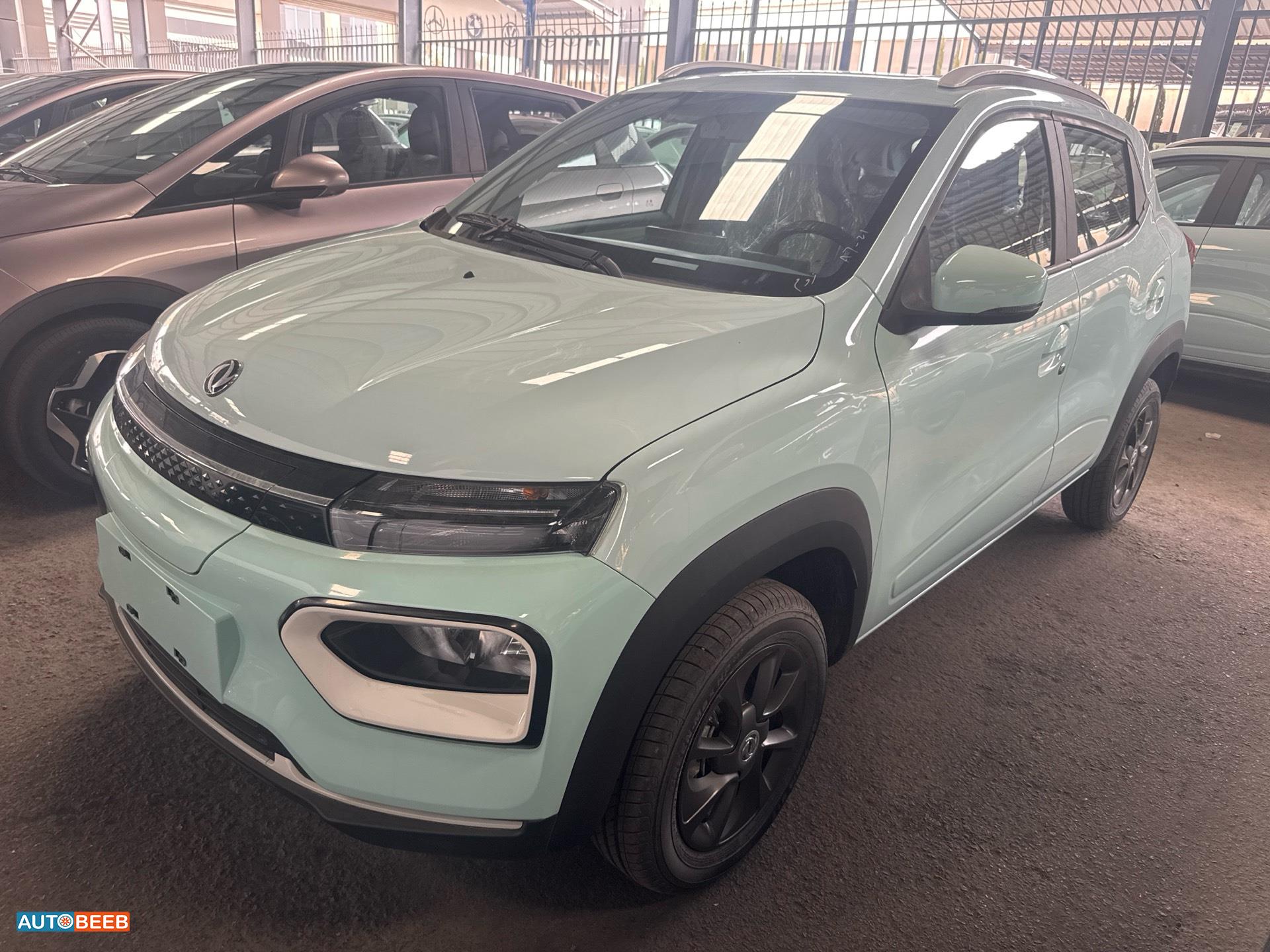 دونج فينج EX1 2022