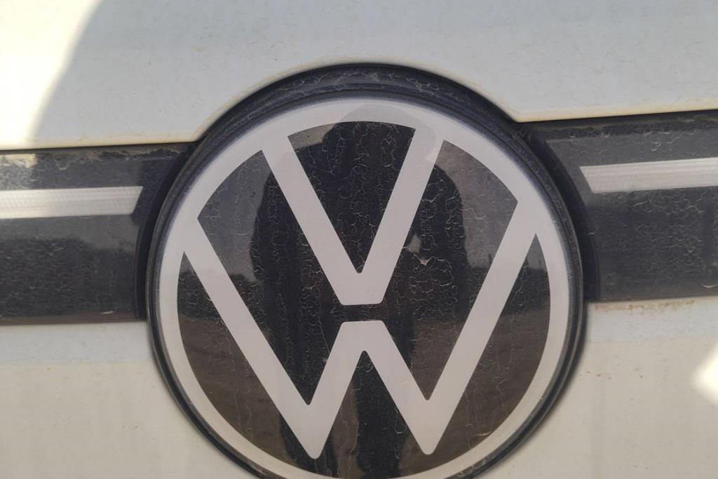 شعار طمبون امامي id4 2021 2022 2023 2024