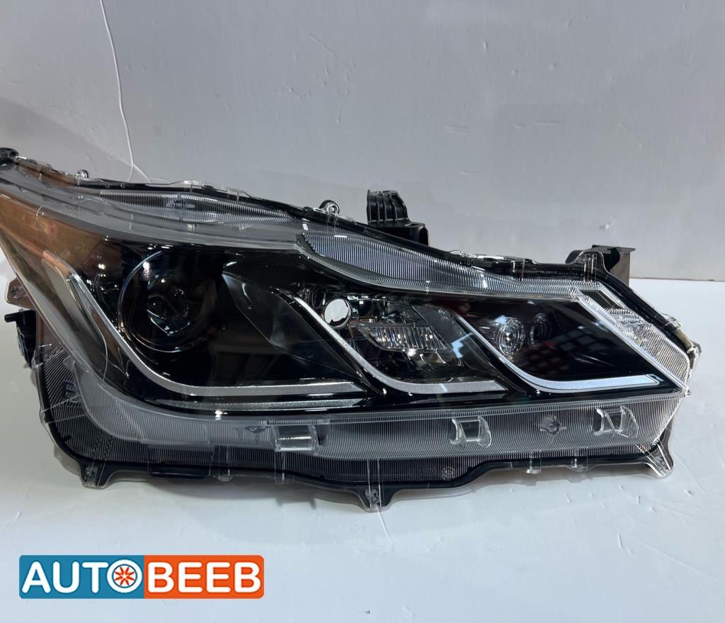 ضوء امامي كورولا مركزية 2024