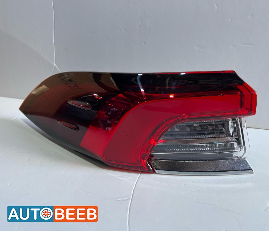 ضوء خلفي تويوتا 2024 مركزية ليد