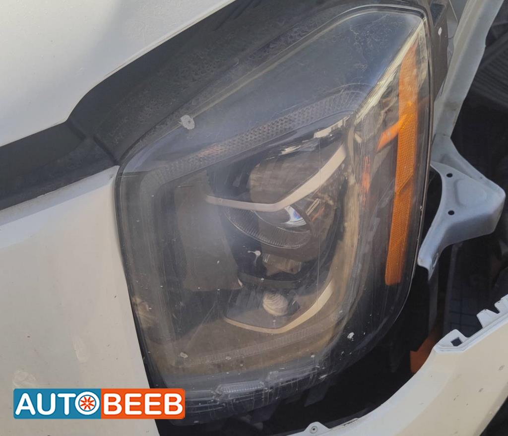 ضوء امامي شمال كيا تيلوريد 2022 2023 2024