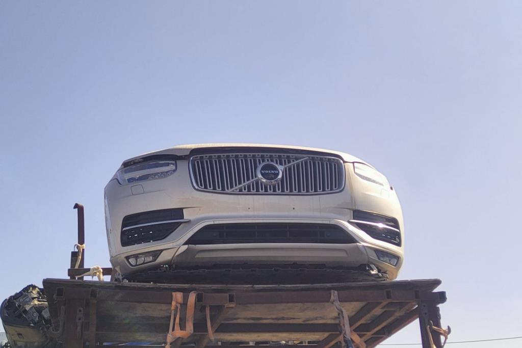 قصة كاملة فولفو s90 2023 2024