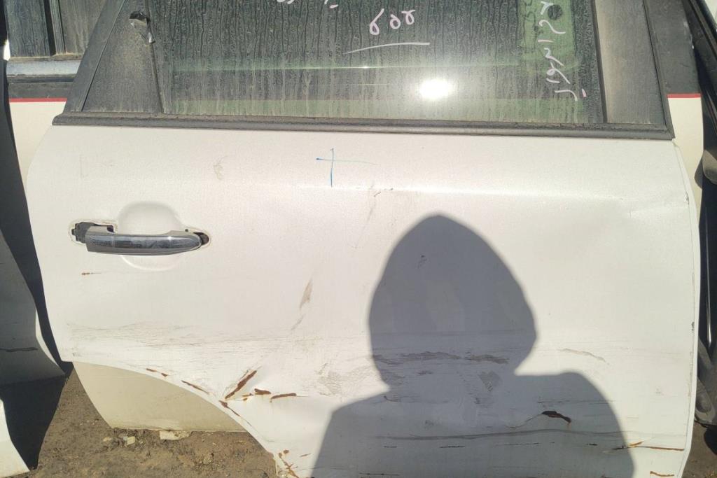 باب خلفي يمين شمال هيونداي توسان 2023 2024