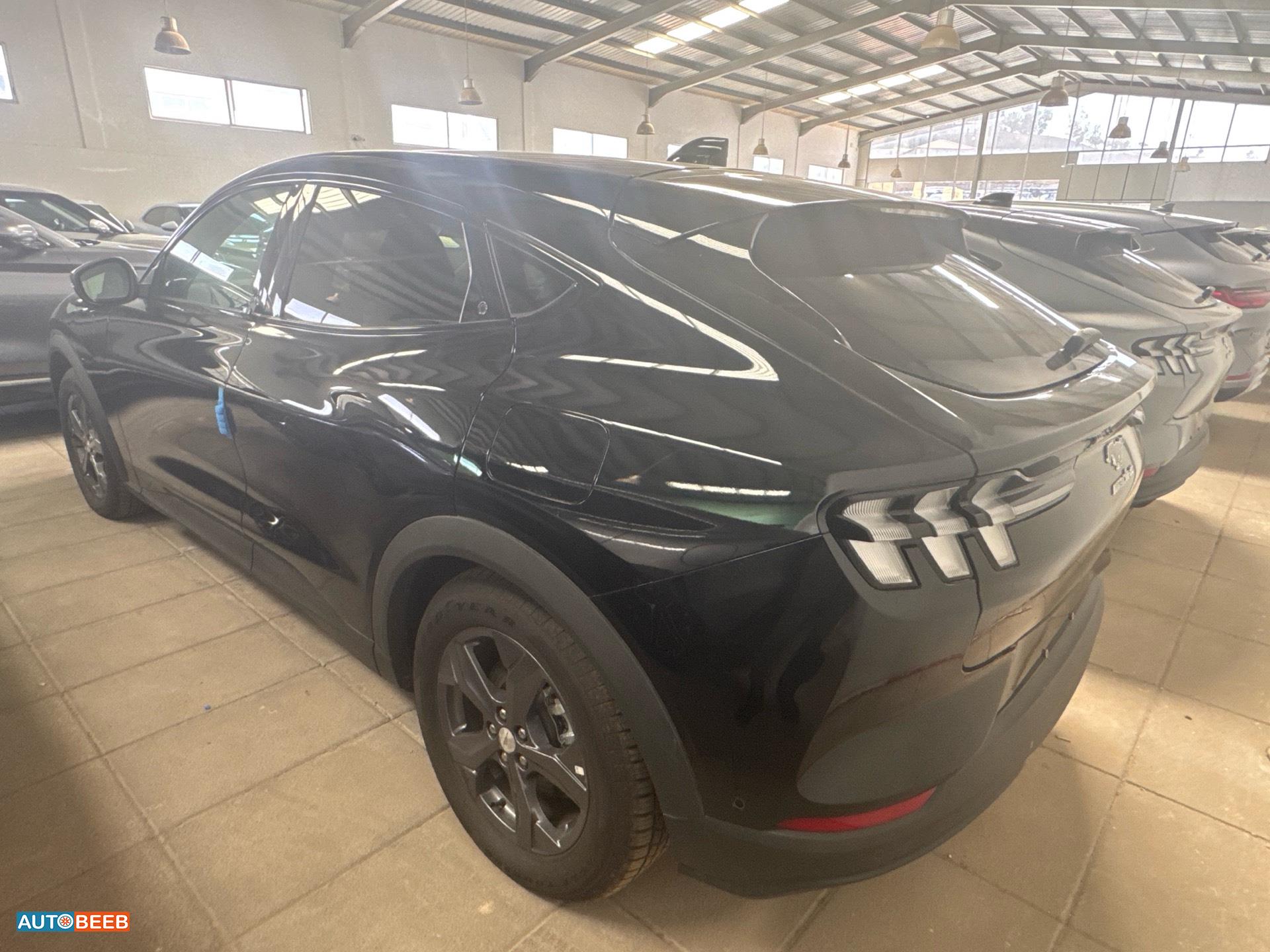 فورد موستانج 2022