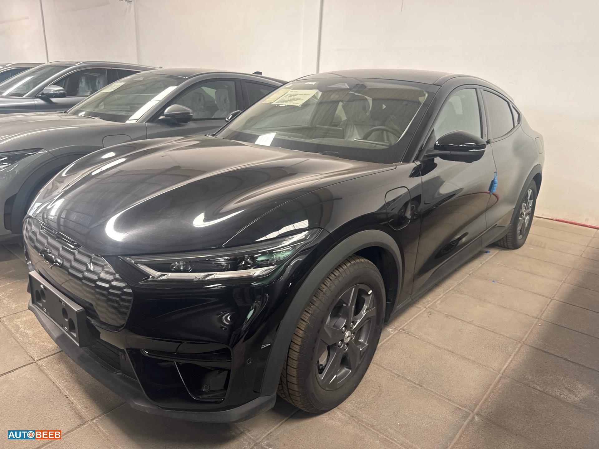 فورد موستانج 2022