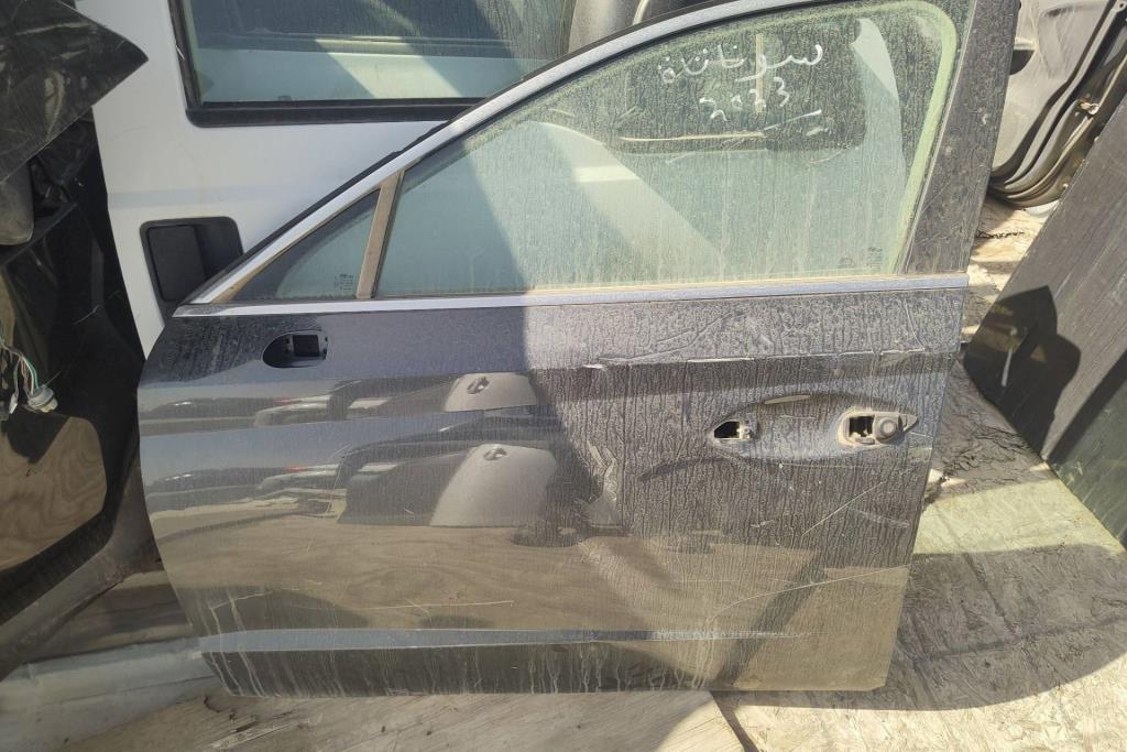 باب امامي يمين شمال هيونداي سوناتا 2023