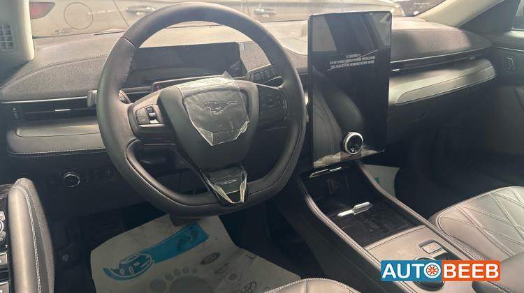 فورد موستانج 2022