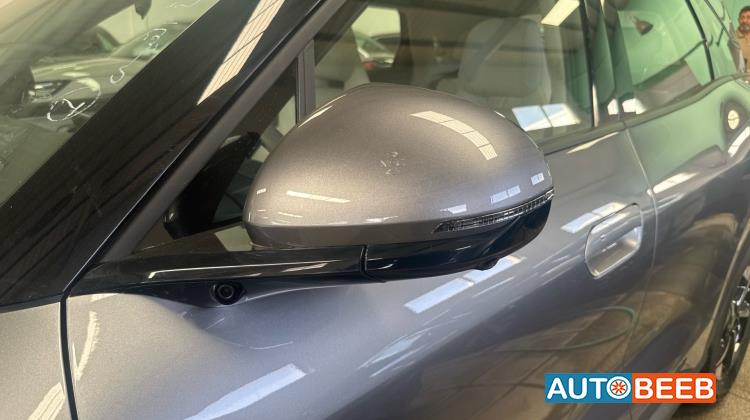 بي واي دي يوان 2025