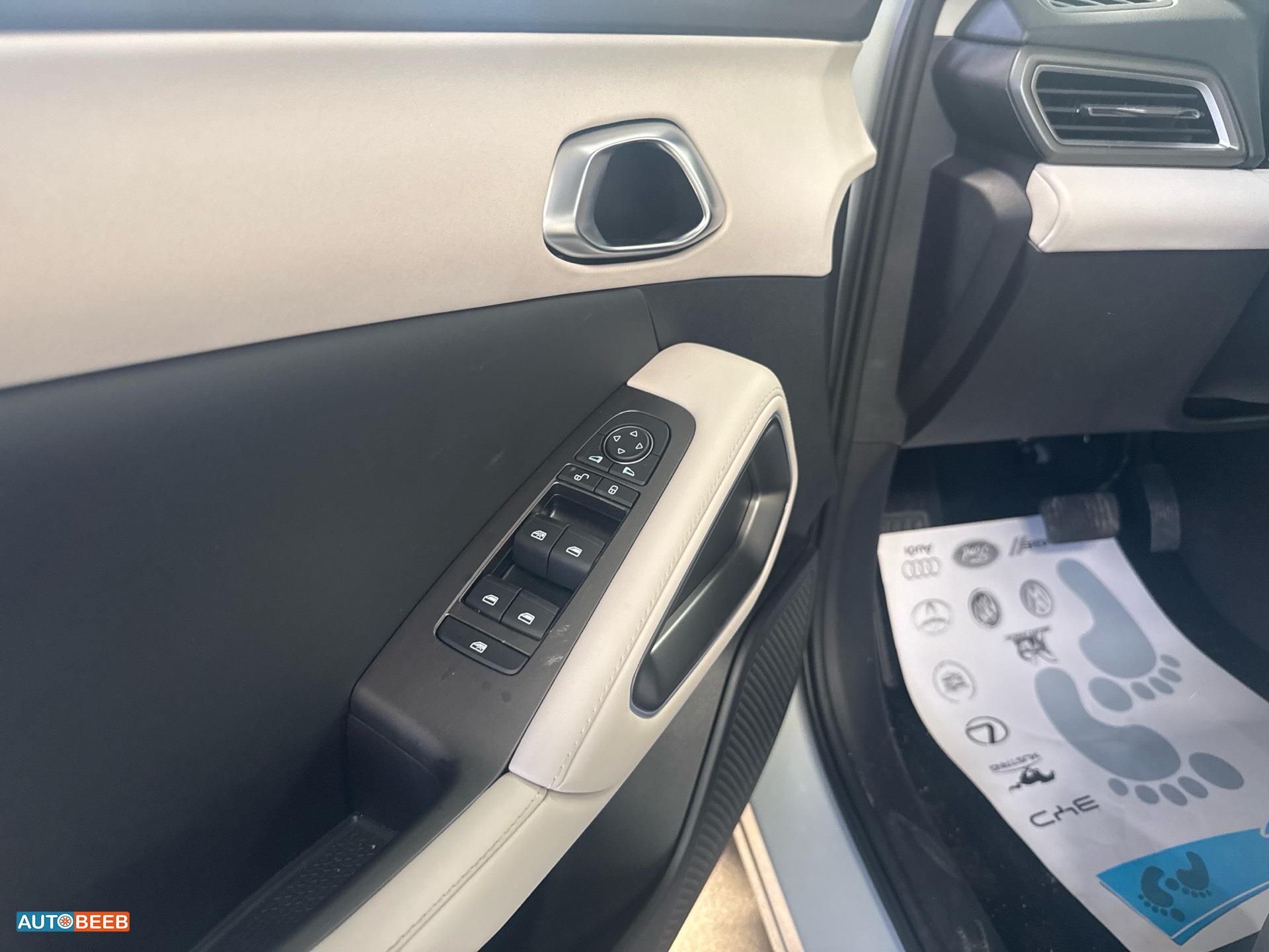 بي واي دي يوان 2025