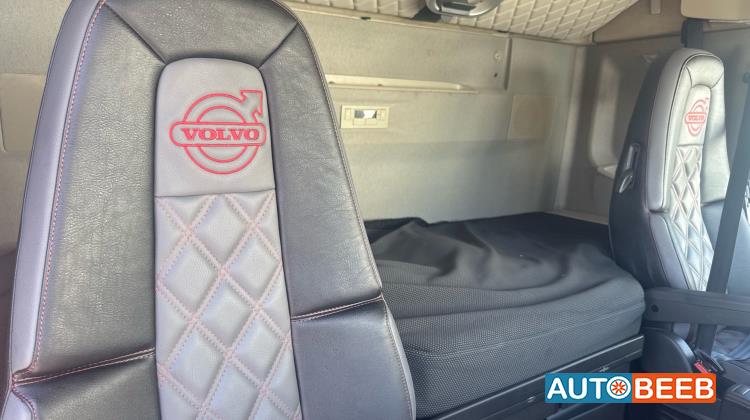 راس تريلا فولفو 2018