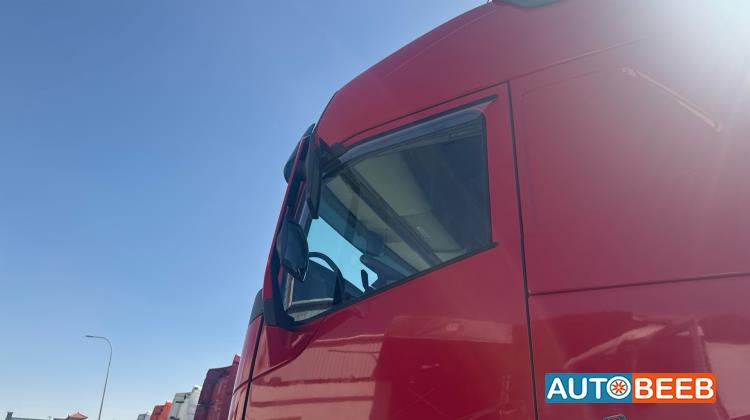 راس تريلا فولفو 2018