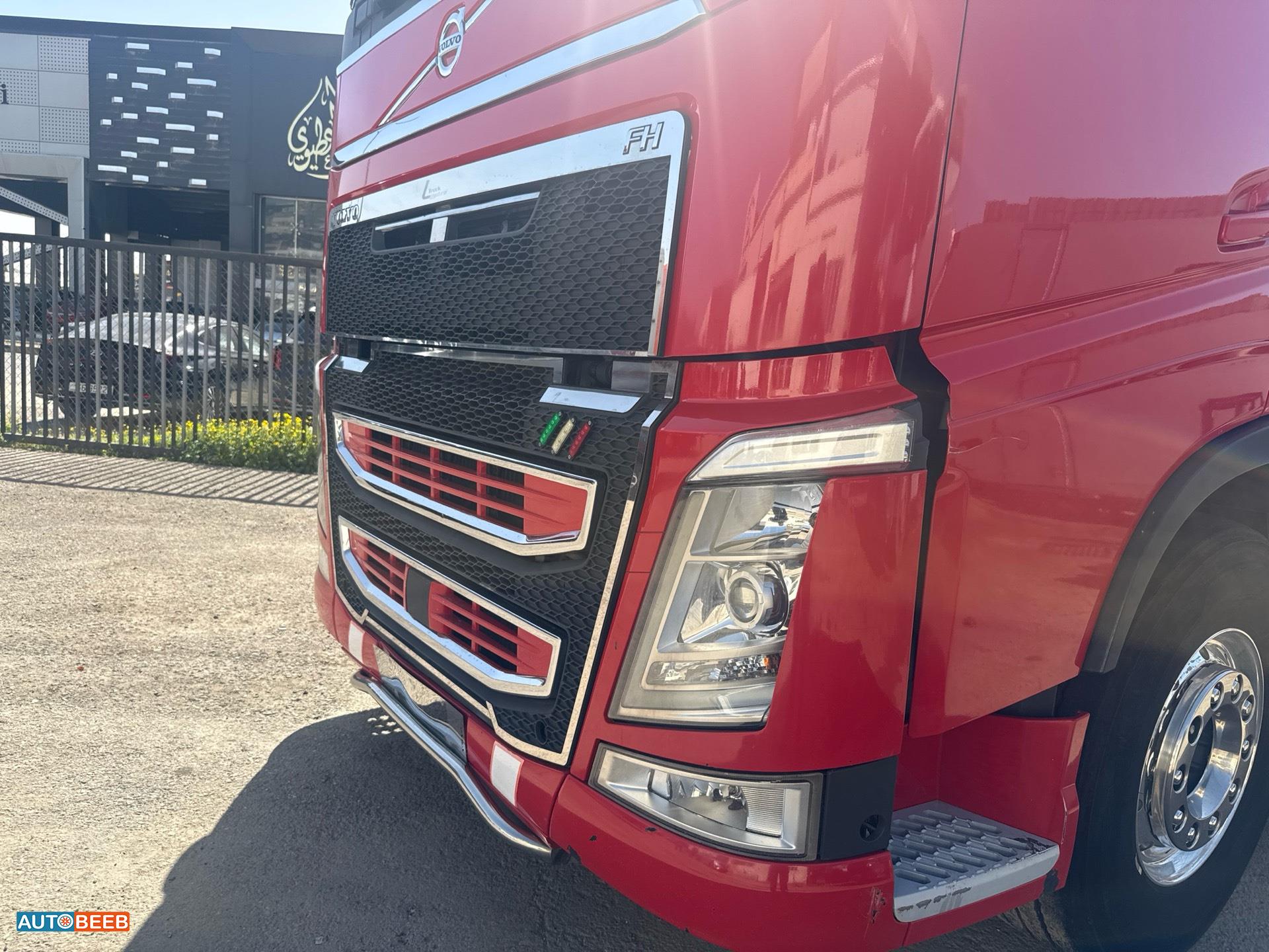 راس تريلا فولفو 2018