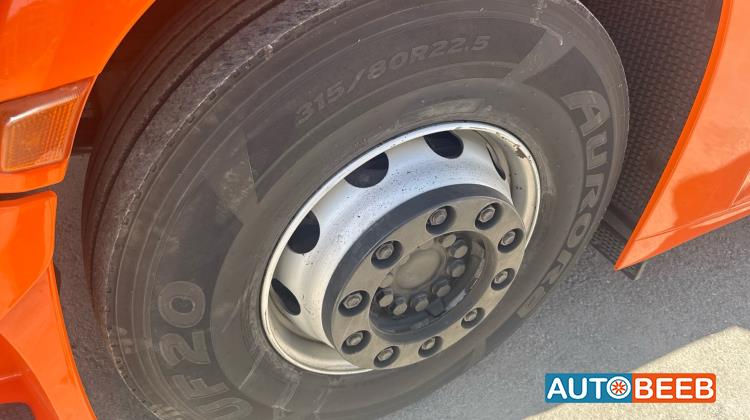 راس تريلا مرسيدس بنز 2015