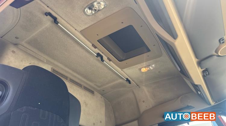 راس تريلا مرسيدس بنز 2015