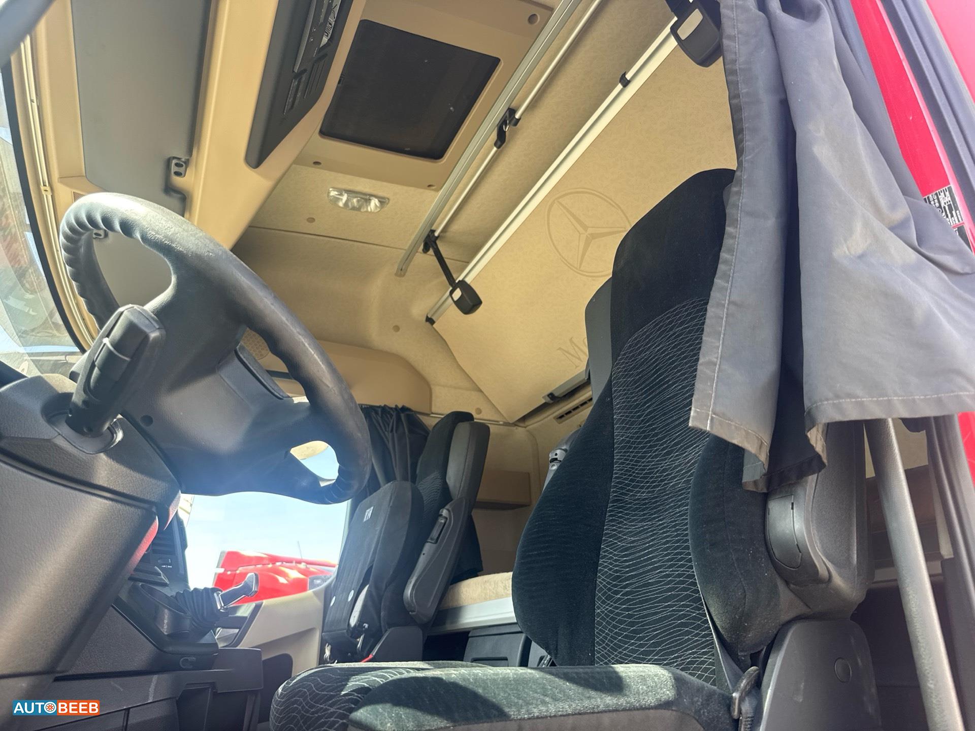 Tractor Unit Mercedes Benz 2018