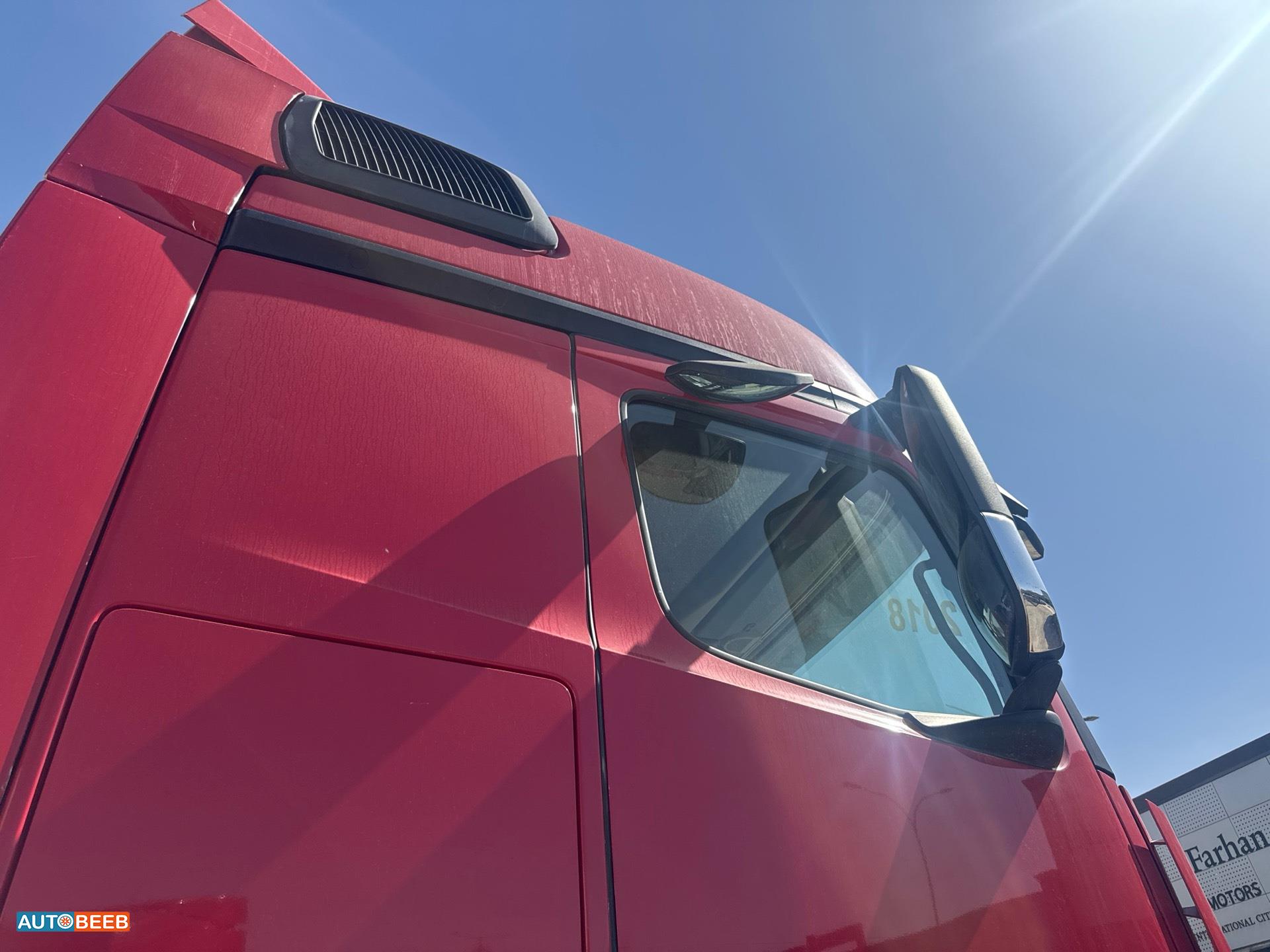 Tractor Unit Mercedes Benz 2018