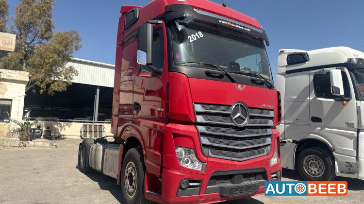 Tractor Unit Mercedes Benz 2018