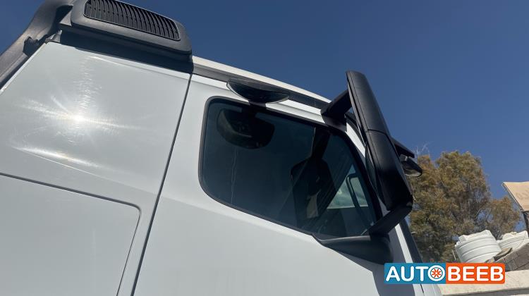 راس تريلا مرسيدس بنز 2017