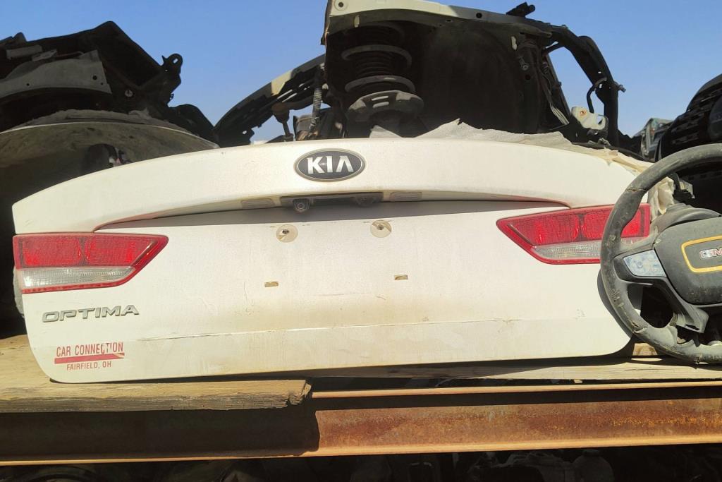 Body  Trunk KIA Optima