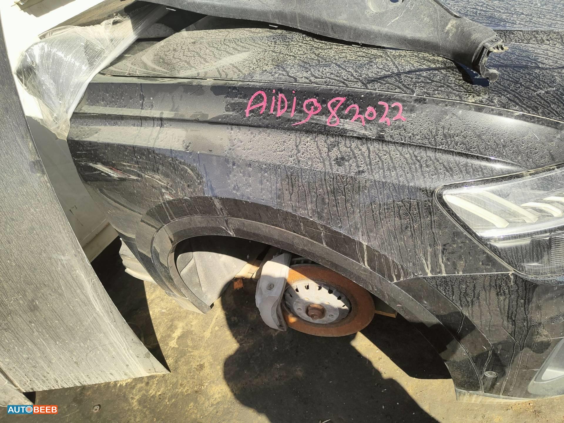 Body  Fenders  Audi Q8