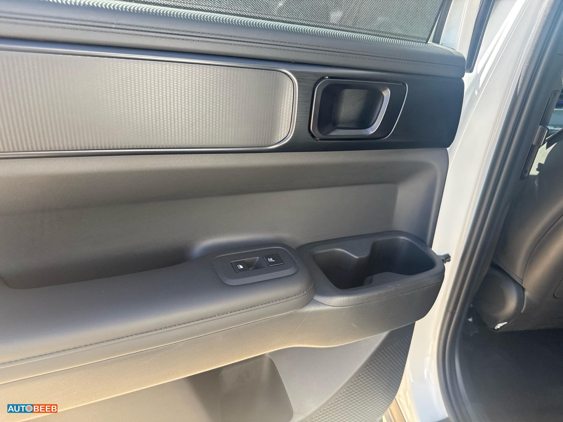 هيونداي سنتافي 2024