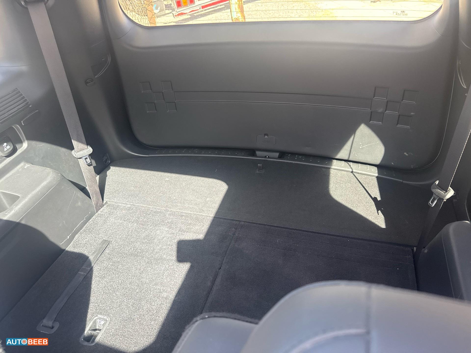 هيونداي سنتافي 2024