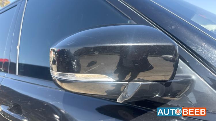 لاندروفر رنج روفر فوج 2021