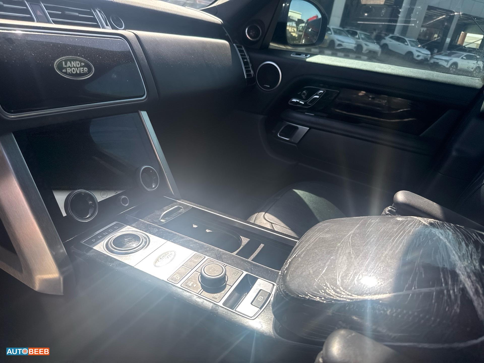 لاندروفر رنج روفر فوج 2021