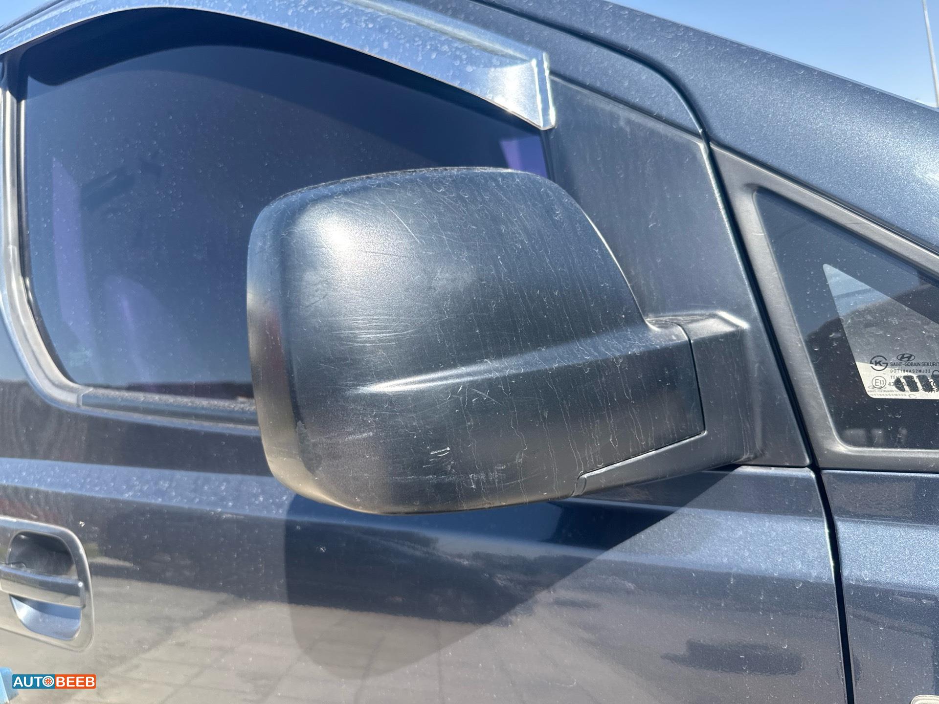 ميني فان هيونداي 2015