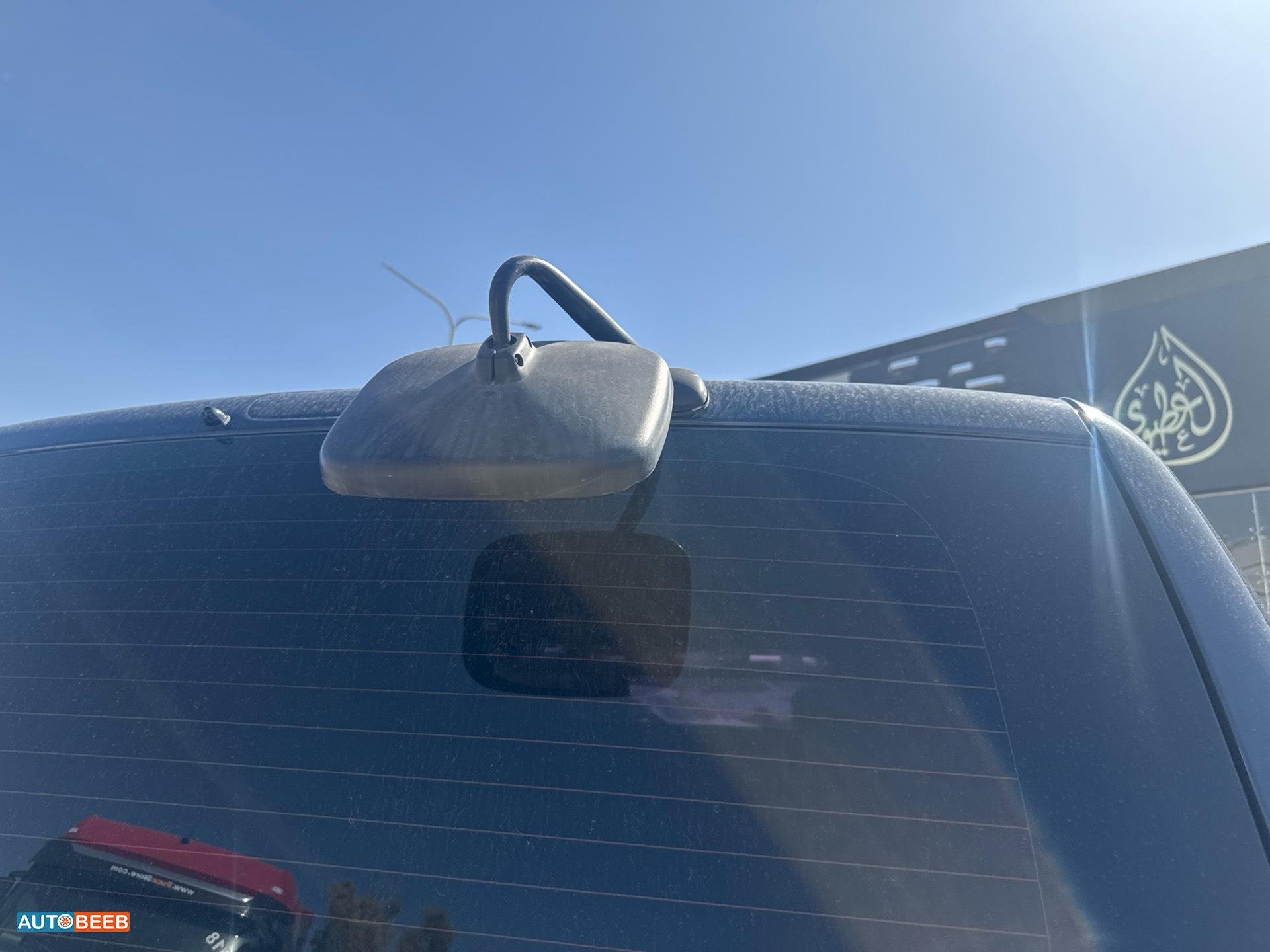 ميني فان هيونداي 2015