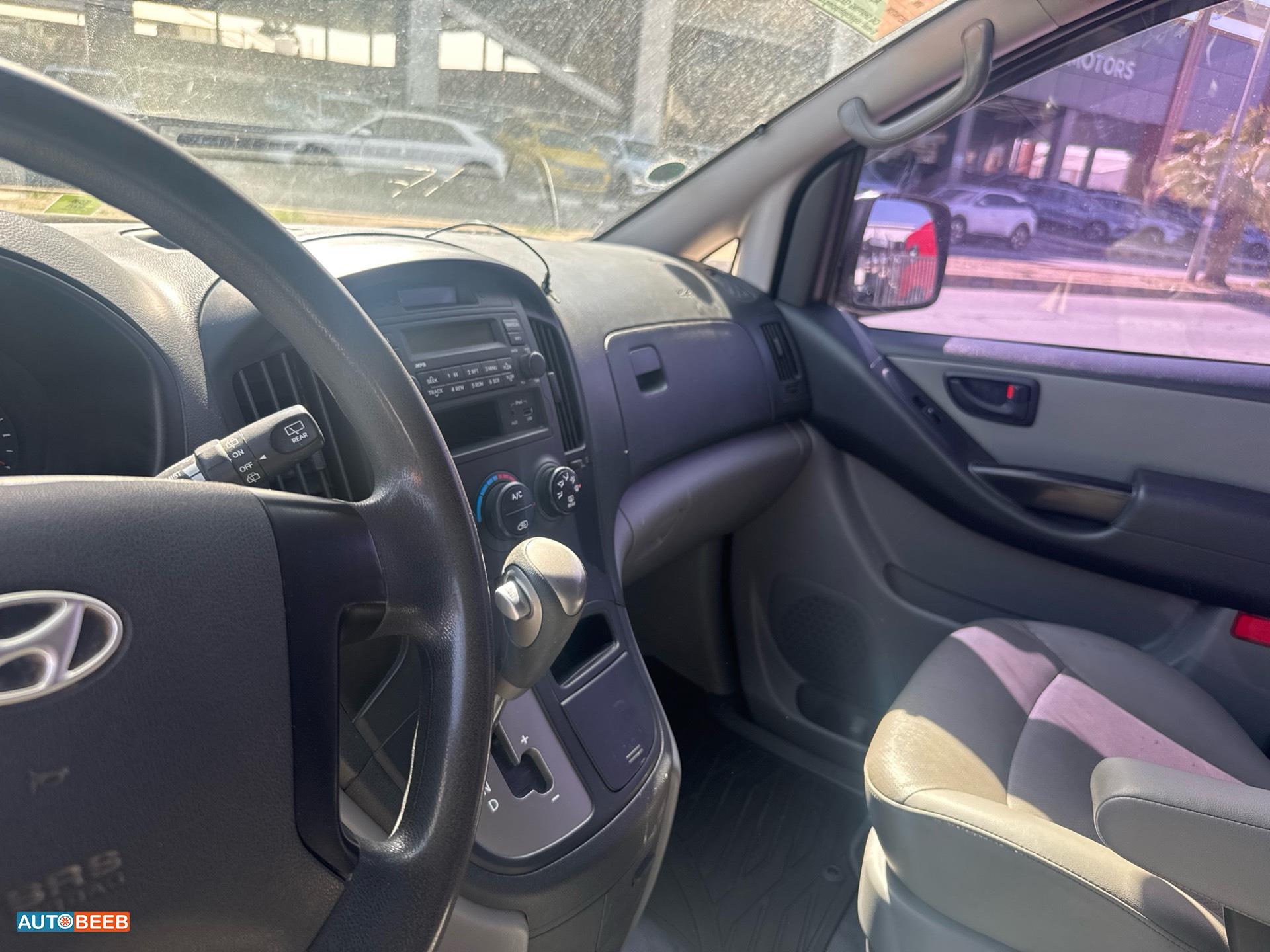 ميني فان هيونداي 2015