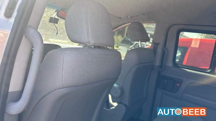 ميني فان هيونداي 2017