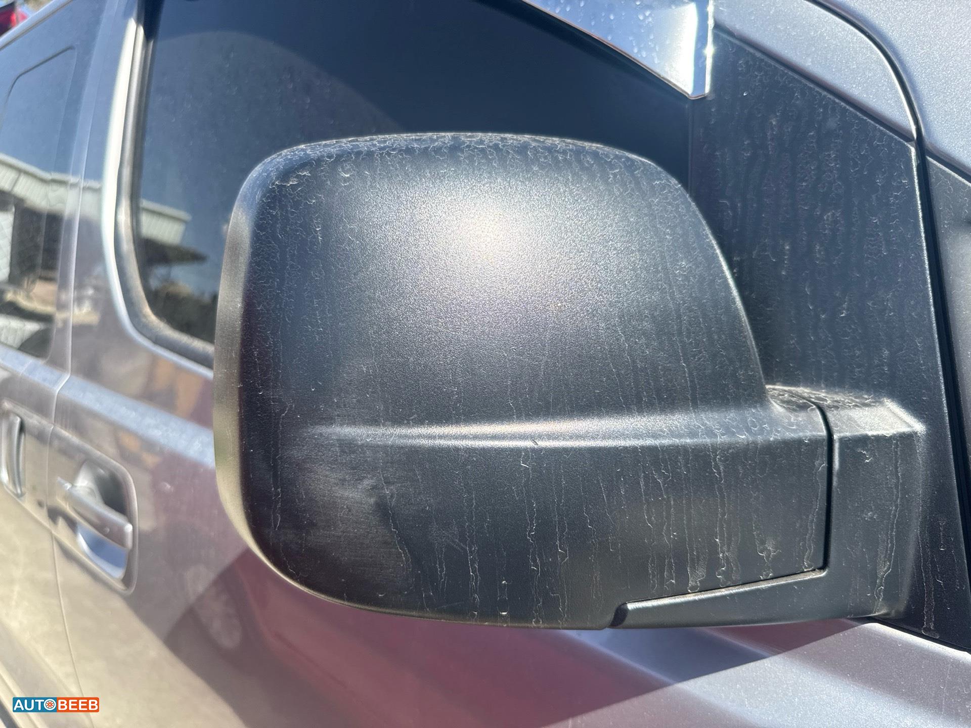 ميني فان هيونداي 2017