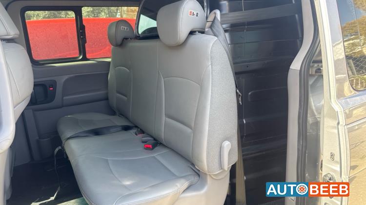 ميني فان هيونداي 2017