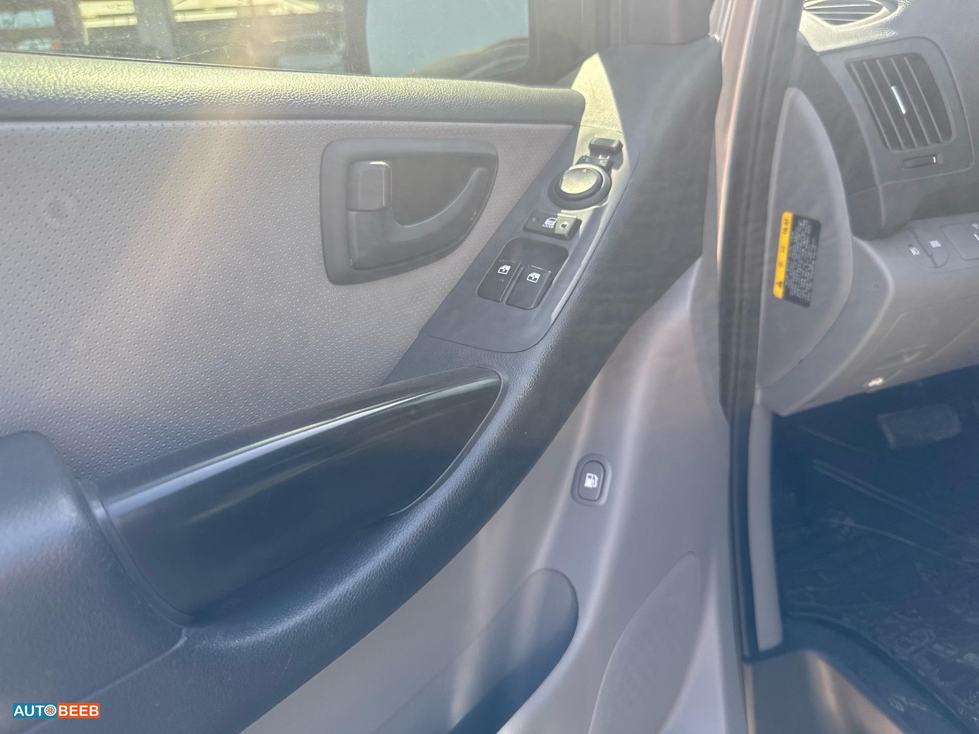 ميني فان هيونداي 2017