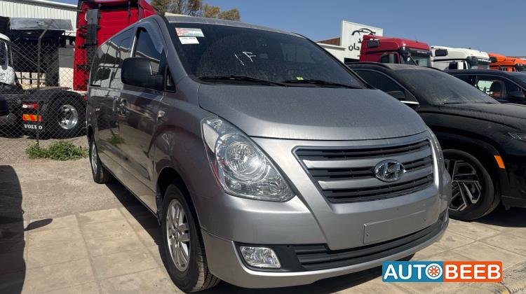 ميني فان هيونداي 2017