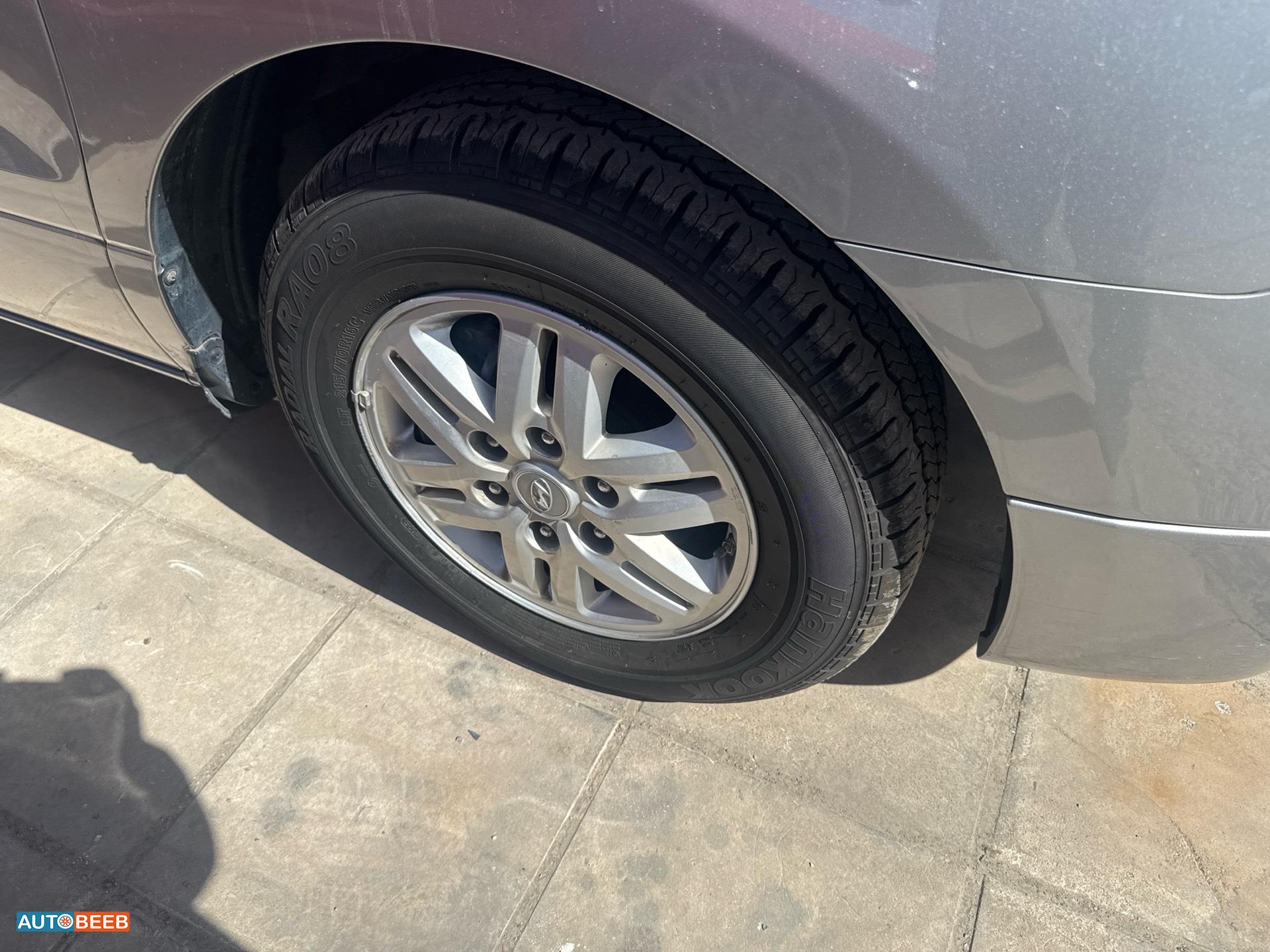 ميني فان هيونداي 2017