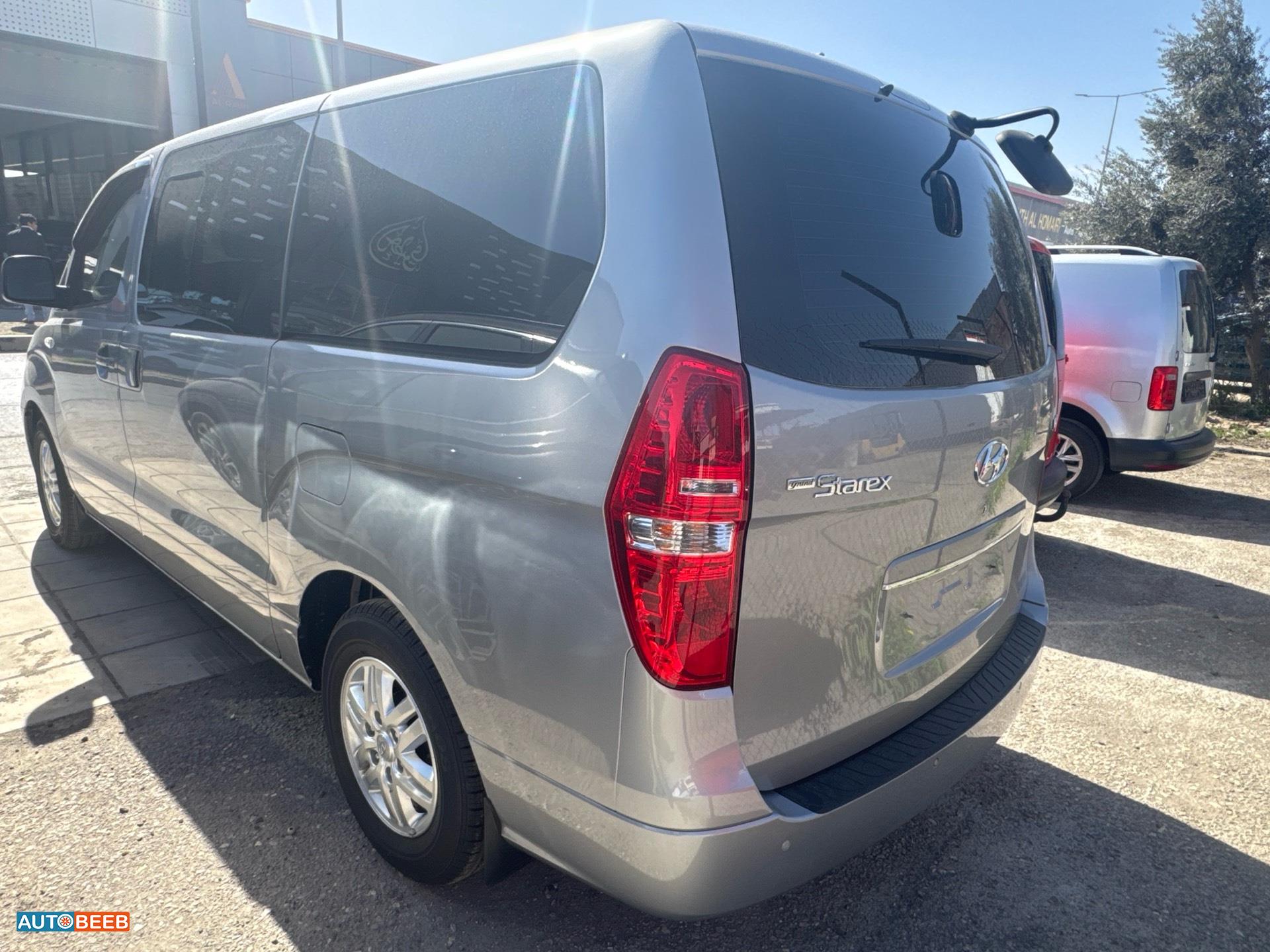 ميني فان هيونداي 2017