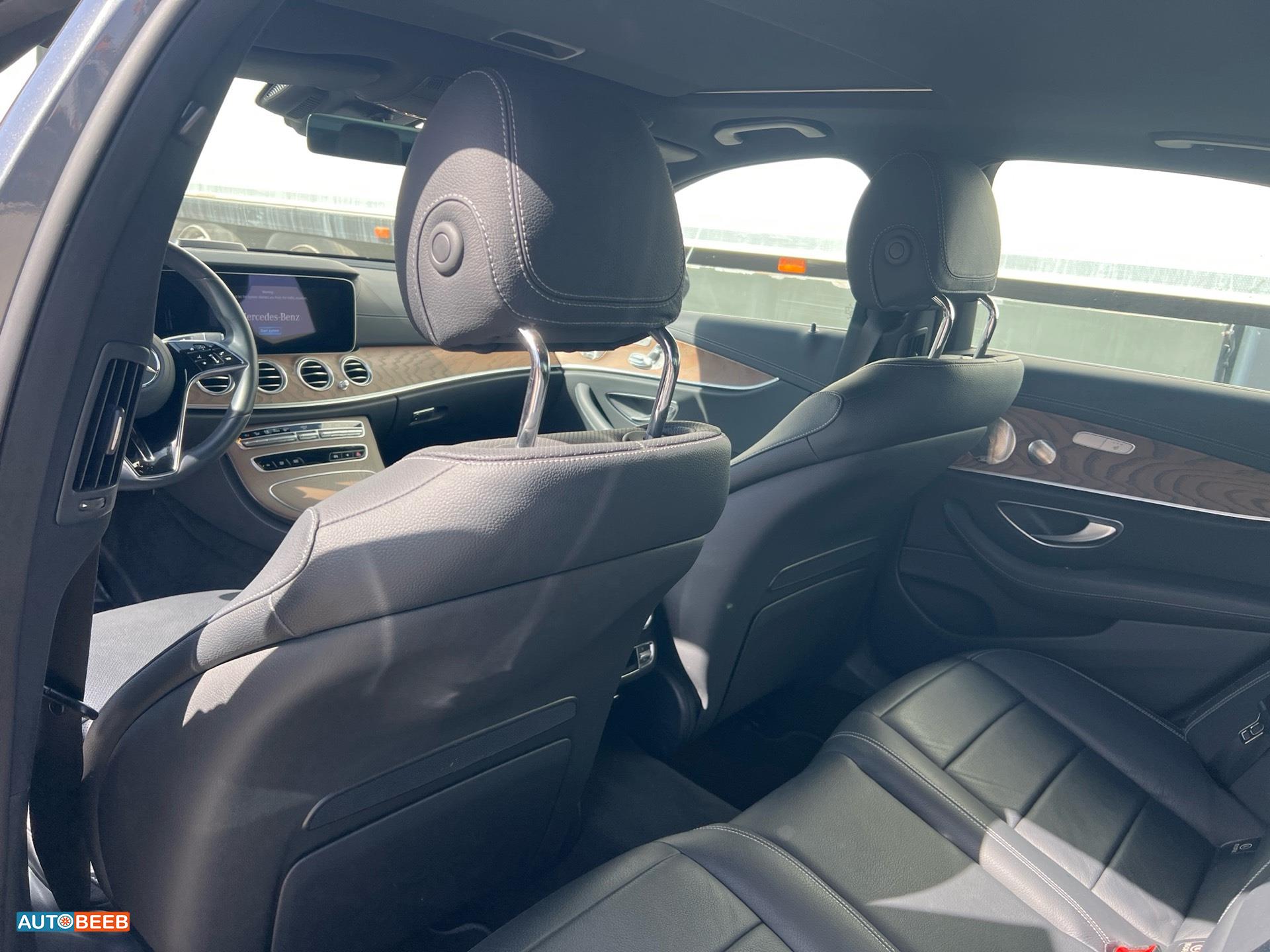 مرسيدس بنز E300 2021