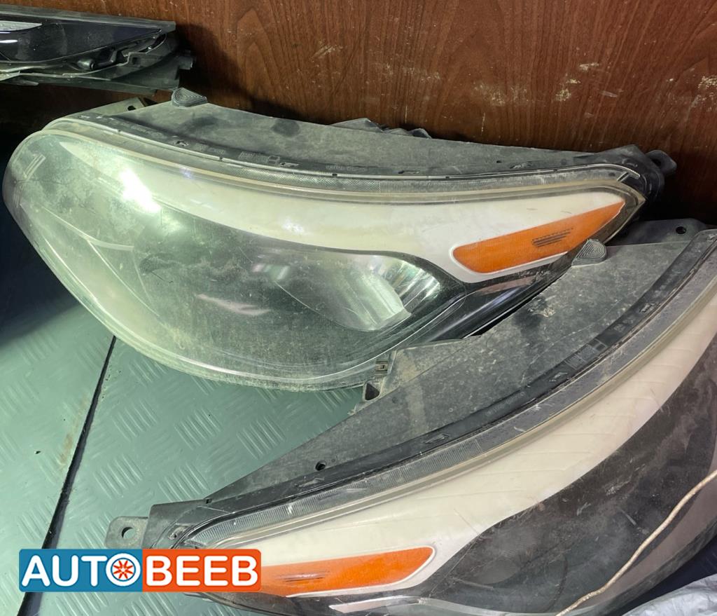 ضوء امامي يمين شمال كيا سول 2014 2015