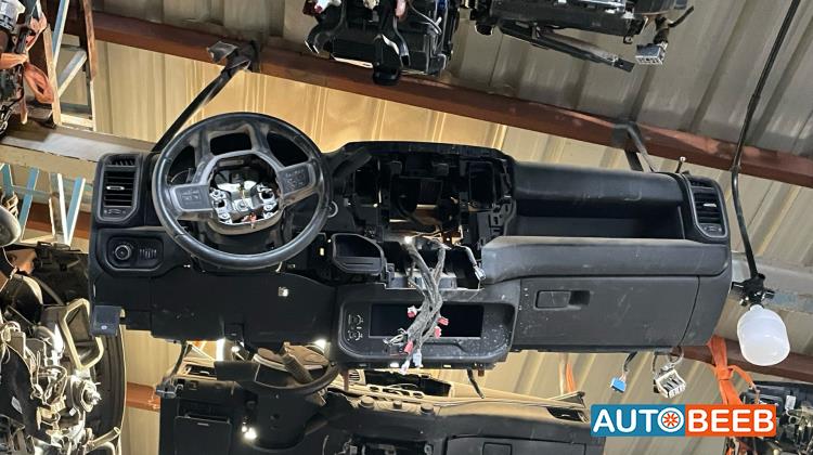 Cabin  Dashboard Ford F-150