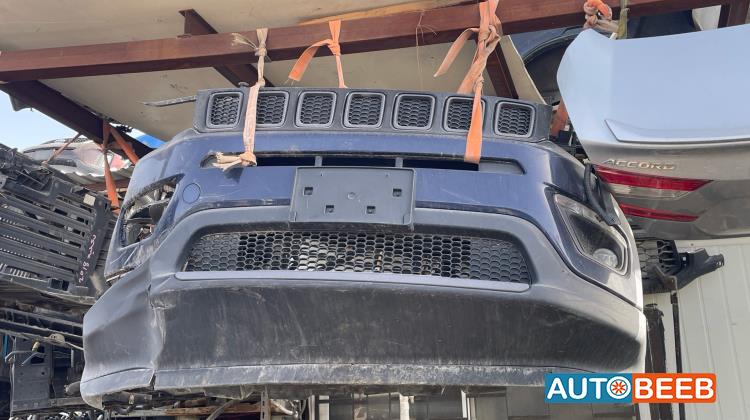 Body  Bumper Jeep Grand Cherokee