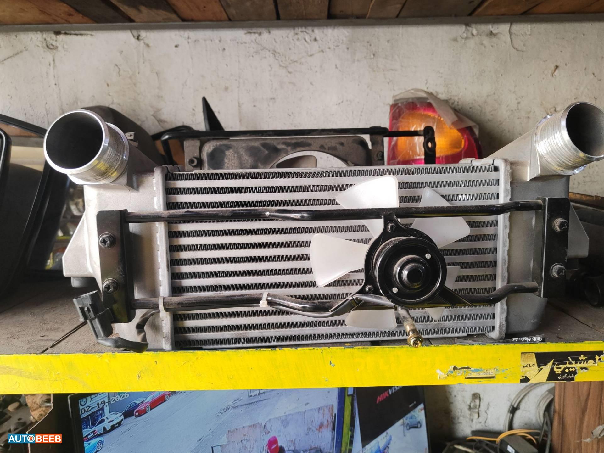 انتركولر كيا بنجو 3 2015 2016