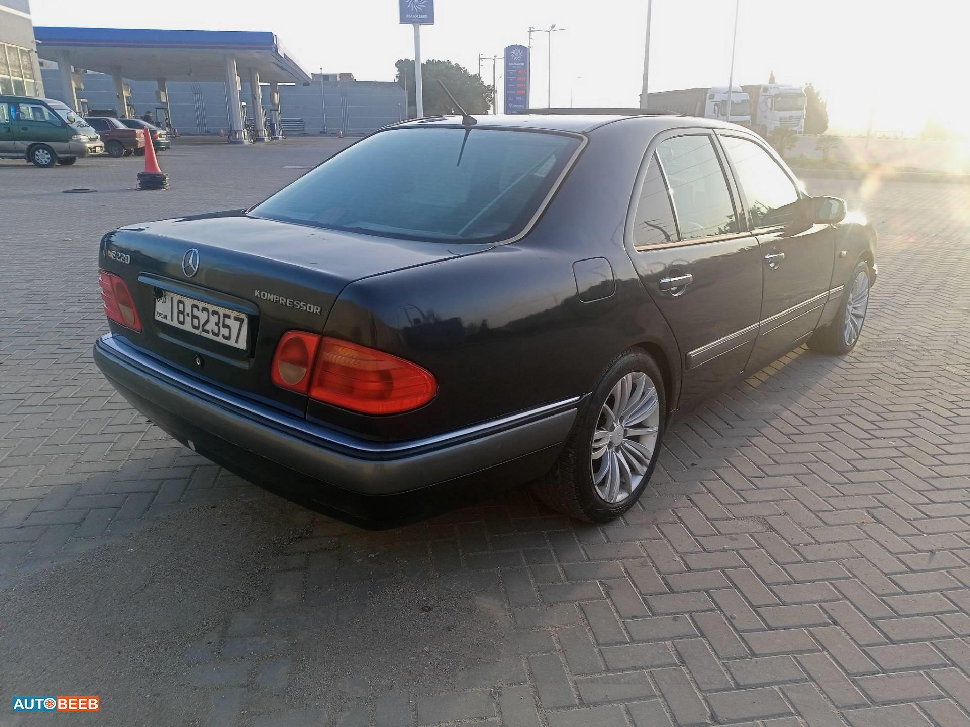 مرسيدس بنز E200 1996