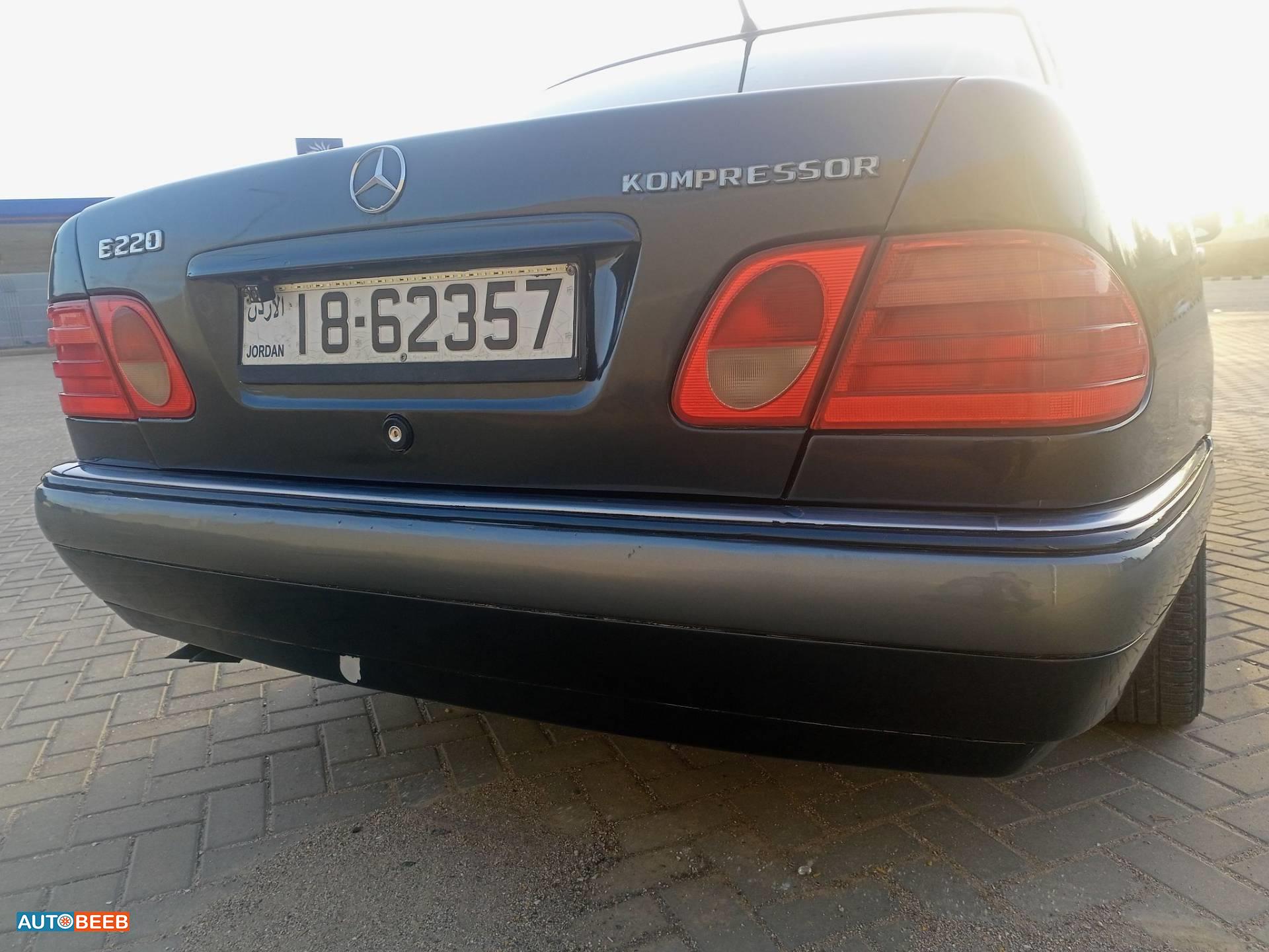 مرسيدس بنز E200 1996